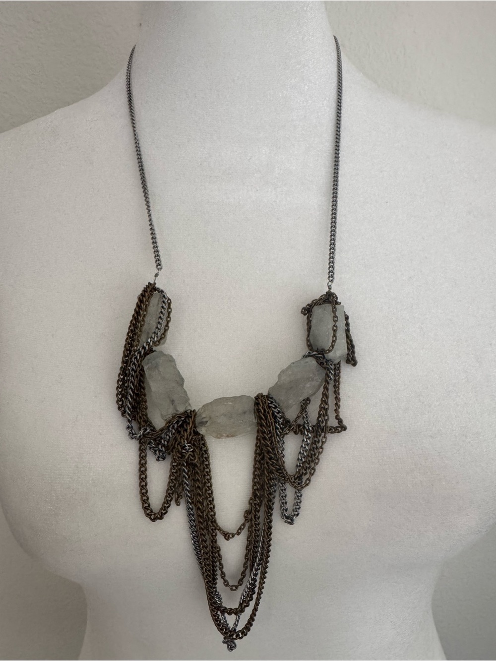 Gemma Redux Chain Necklace worn by Blake Lively on Gossip Girl